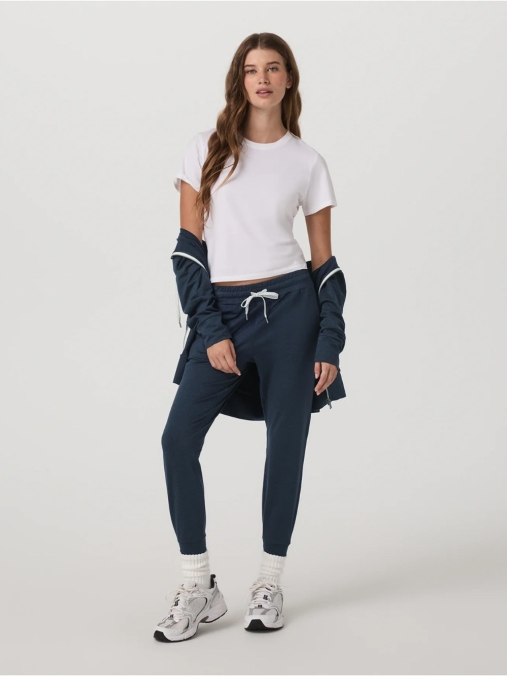 VUORI Performance Joggers in Midnight Heather S